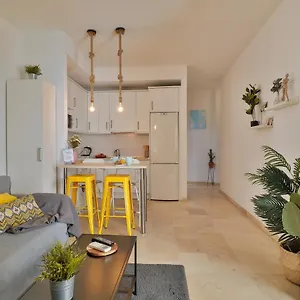 Apartamento C41 - Modern & Comfy Flat Center Málaga